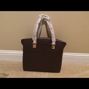 MK Tote